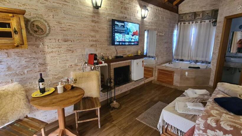 Standaardkamer met Jacuzzi, Pousada Canto Do Sabiá