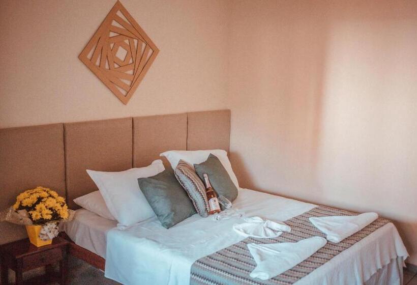 سوئیت با بالکن, Pousada Recanto Da Pedra