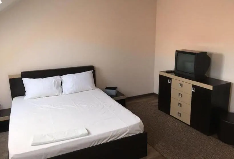 Pokój Deluxe, Step Inn