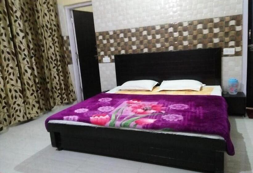 Семейный Номер Deluxe, Vidya Guest House