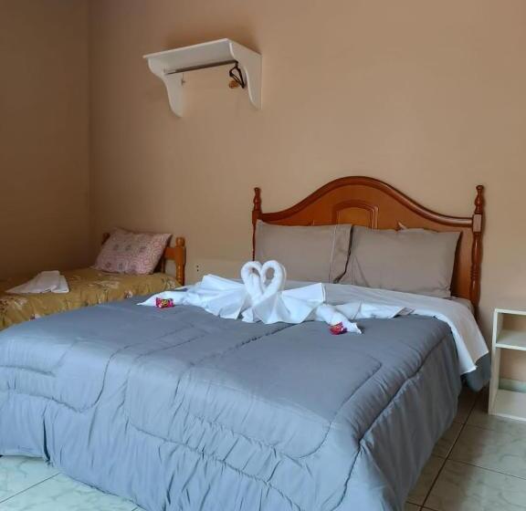 베이직 3인 룸, Pousada São Benedito