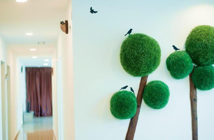 סוויטה משפחתית, Hard Rock Vip Guest House