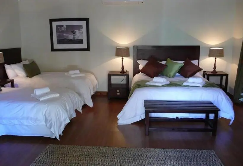 ファミリールーム, Honeylocust Guesthouse