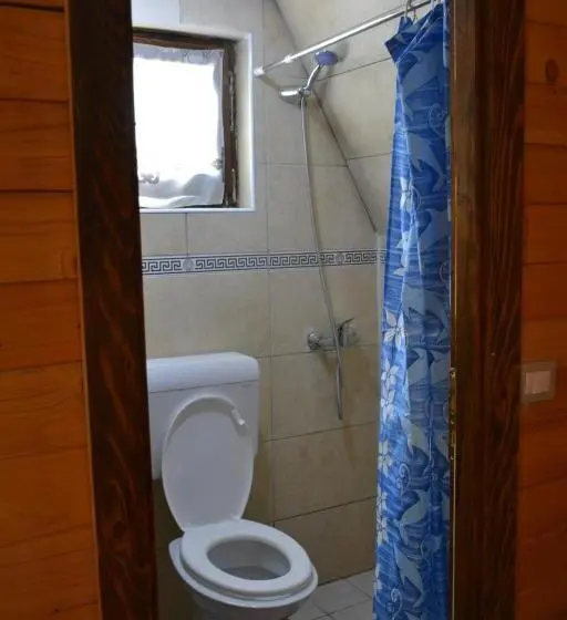 اتاق خانوادگی, Thethi Paradise Hotel & Restaurant