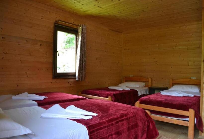 غرفة إقتصادية رباعية, Thethi Paradise Hotel & Restaurant