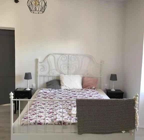 Семейный Номер Deluxe, Fügekert   Bed&wine