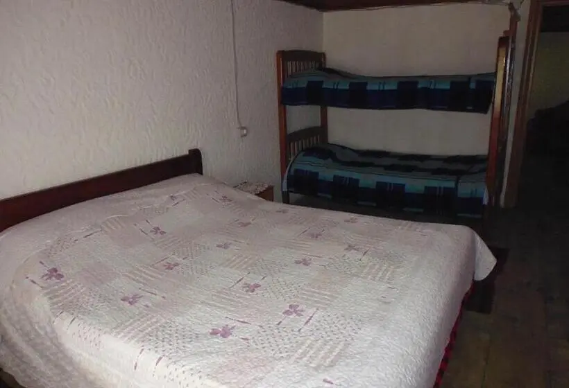 Quarto Familiar, Kulla E Sadri Lukes