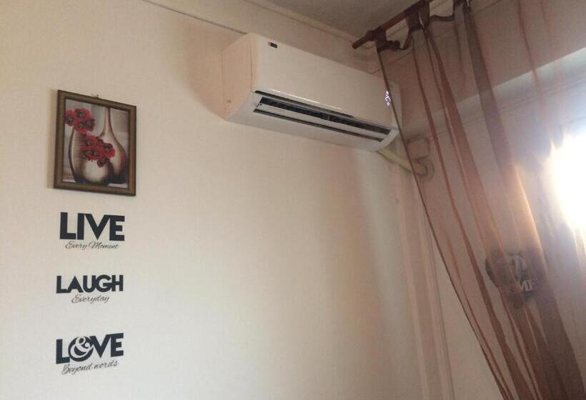 スタンダードスタジオ, Studio Julius Constanta