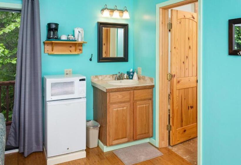 חדר סטנדרט עם מרפסת, Steller Inn