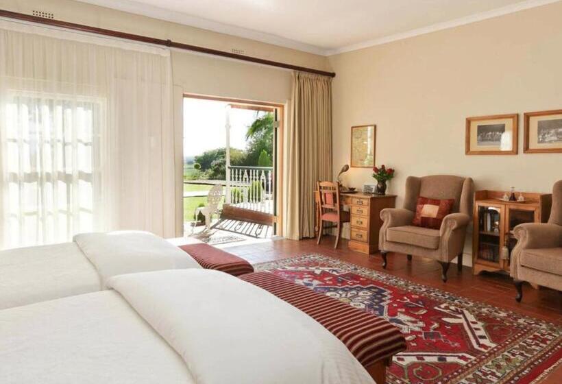 Номер Deluxe Вид на Сад, La Plume Boutique Hotel & Spa
