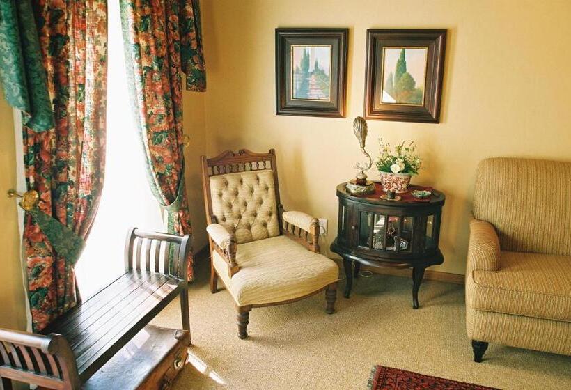 سوئیت جونیور با چشم‌انداز باغ, La Plume Boutique Hotel & Spa