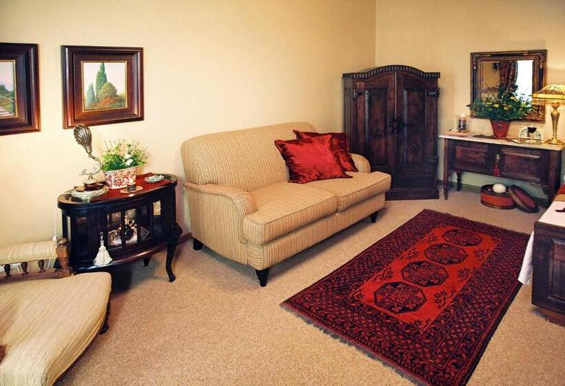 سوئیت جونیور با چشم‌انداز باغ, La Plume Boutique Hotel & Spa