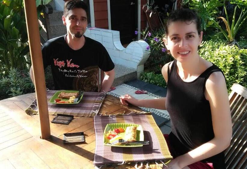 חדר סופריור, The Arya Guest House