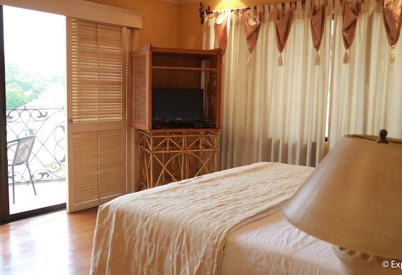 آپارتمان 3 خوابه, Sophia Suites Residence