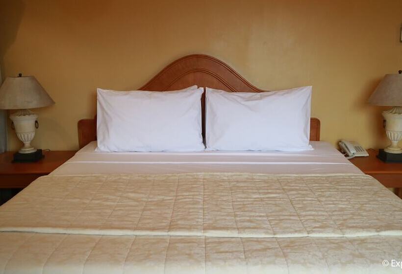2-Bedroom Classic Apartment, Sophia Suites Residence