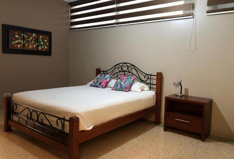 스탠다드 싱글 룸, Casa Canelos