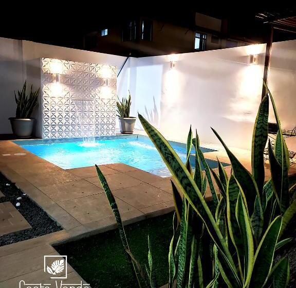 اتاق استاندارد چهار تخته, Costa Verde Hostal