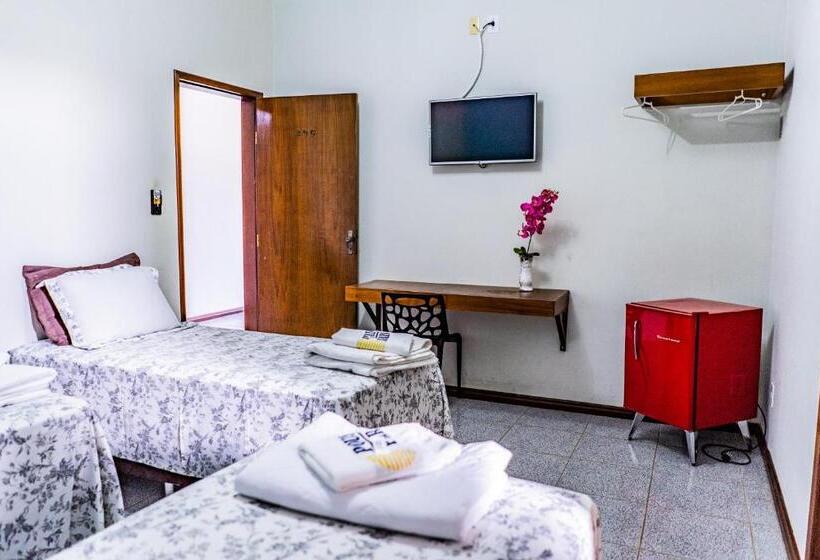 Quarto Triplo Basic, Pousada Paraiso