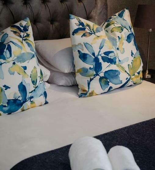 חדר סטנדרט, The Royal Guest House