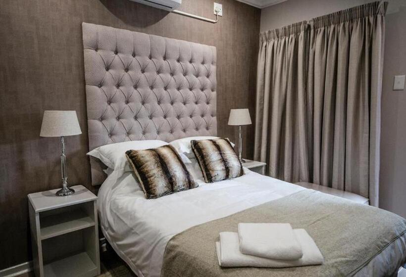 חדר דלוקס, The Royal Guest House