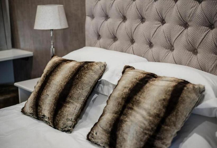 חדר דלוקס, The Royal Guest House