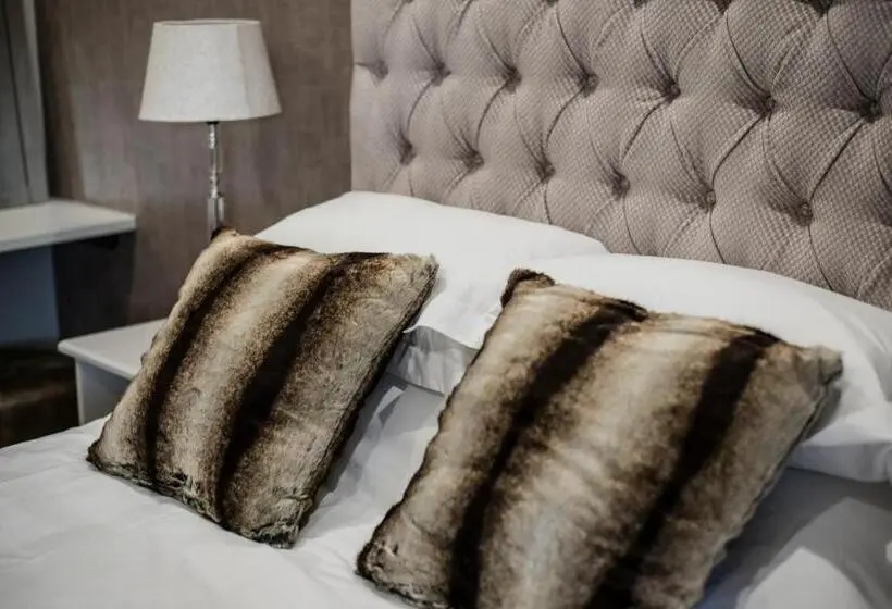 デラックスルーム, The Royal Guest House