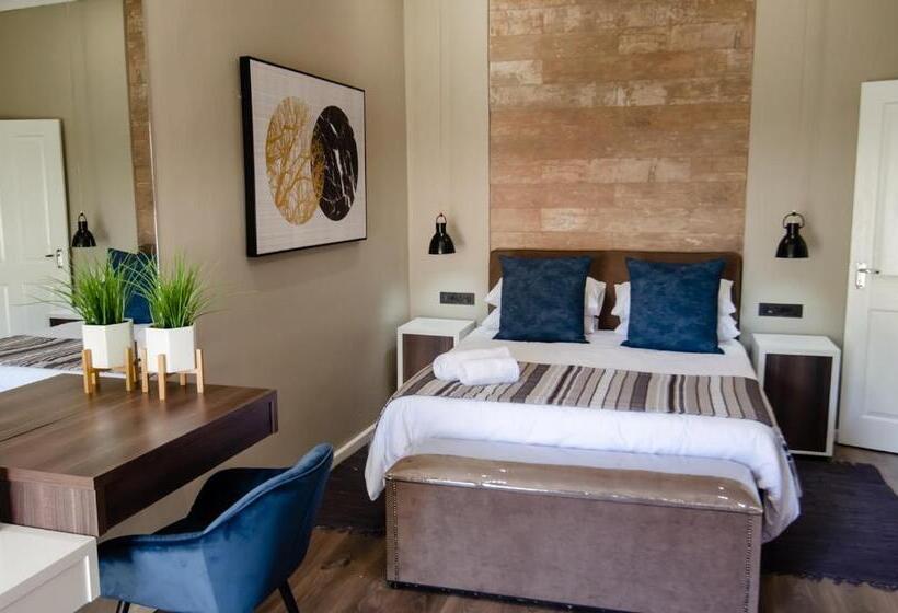 סוויטה דלוקס, The Royal Guest House