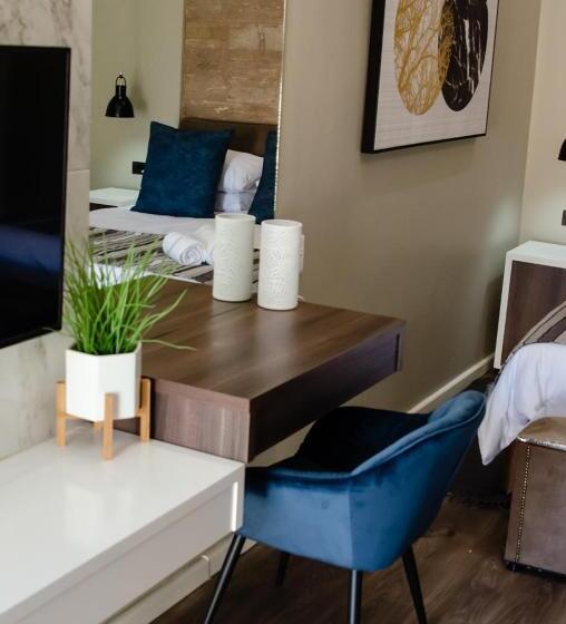 סוויטה דלוקס, The Royal Guest House