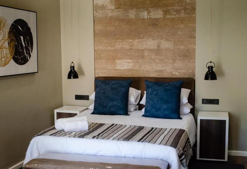 סוויטה דלוקס, The Royal Guest House