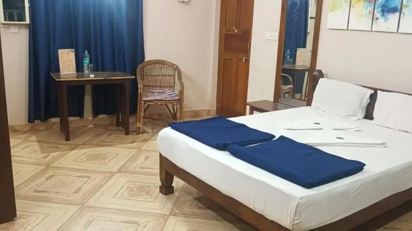 Estudio Estàndard, Bens Inn