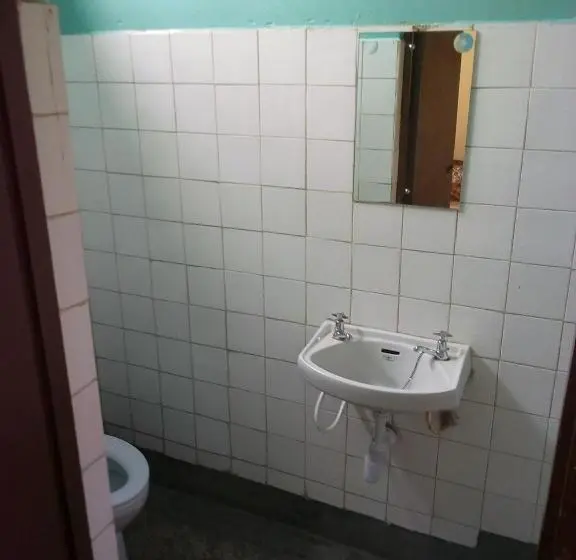 اتاق عادی, Mona Lisa Guest House Kisumu