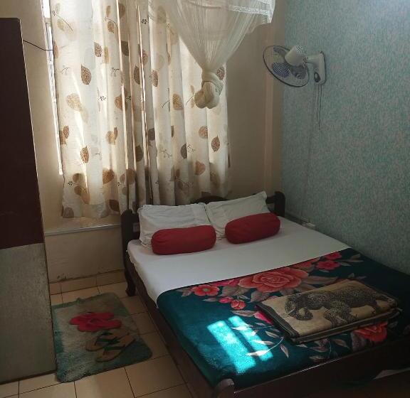 اتاق لوکس, Mona Lisa Guest House Kisumu