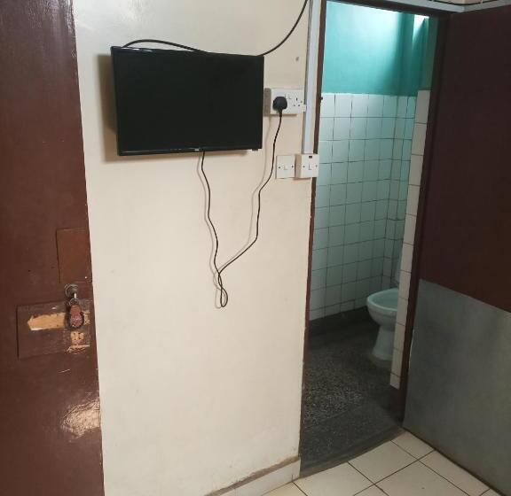 اتاق لوکس, Mona Lisa Guest House Kisumu