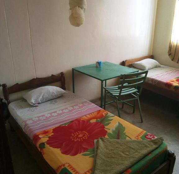 اتاق استاندارد, Mona Lisa Guest House Kisumu