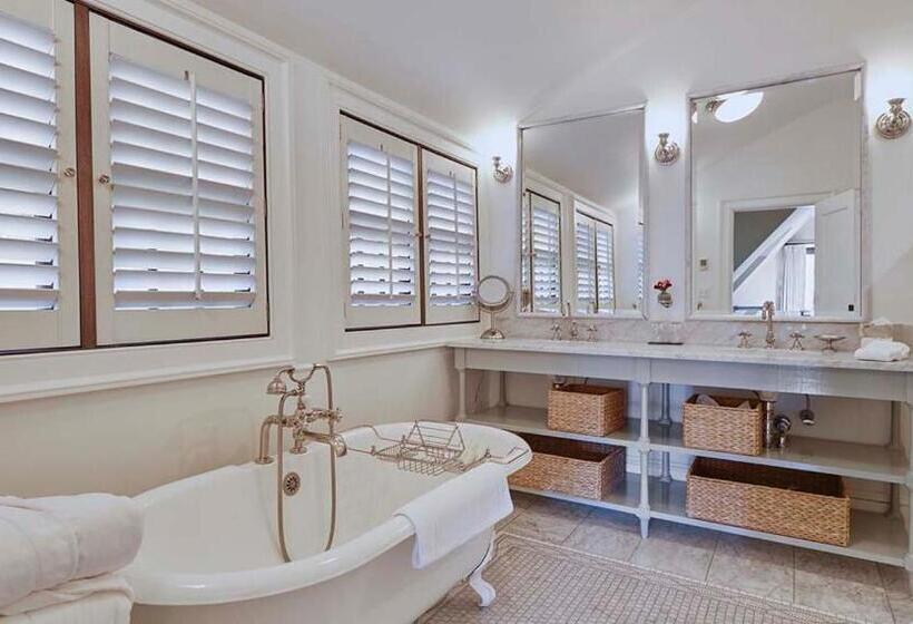 デラックスルーム, Bedford Post Inn