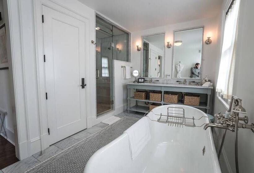 キングサイズベッドのデラックスルーム, Bedford Post Inn