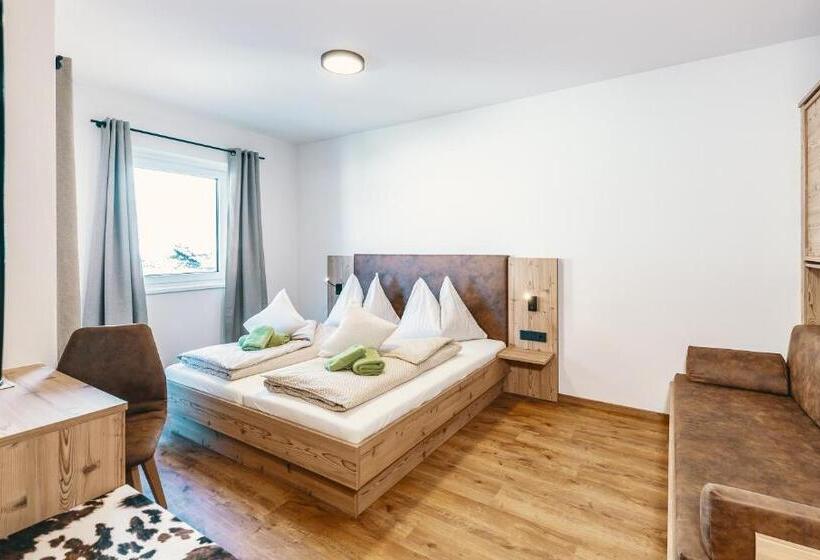 Апартаменты 4 Спальни, Lindlinghof