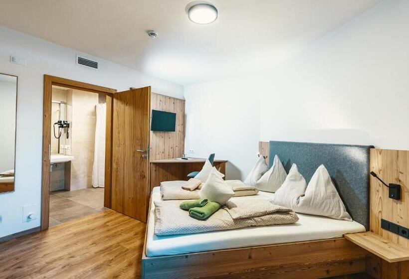 장애인을 위한 스탠다드 룸, Lindlinghof