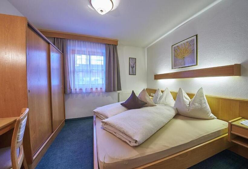 침실 2개 아파트, Lindlinghof