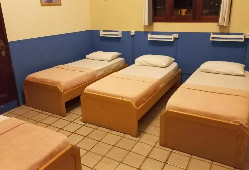 エコノミー４人部屋, Pousada Casa Grande
