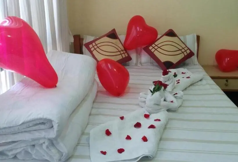 اتاق اکونومی, Looniva Guest House