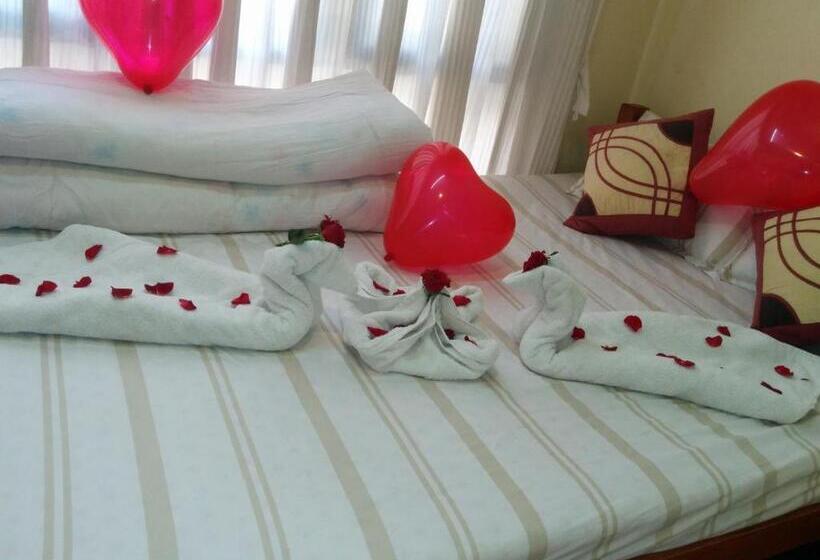 اتاق اکونومی, Looniva Guest House