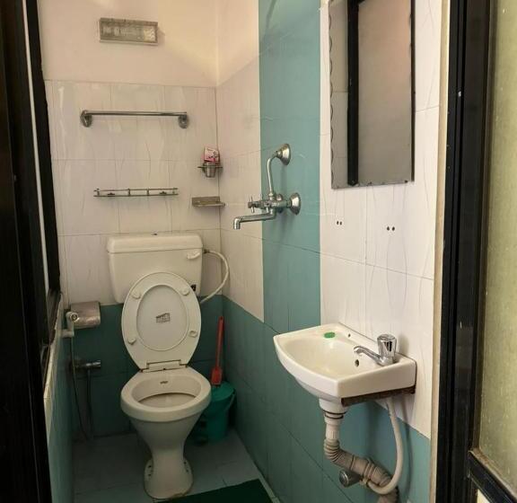 اتاق اکونومی, Looniva Guest House