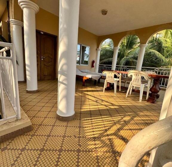 اتاق استاندارد با تراس, Ramaya Auberge Espagnole