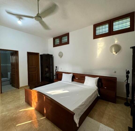 اتاق استاندارد با تراس, Ramaya Auberge Espagnole