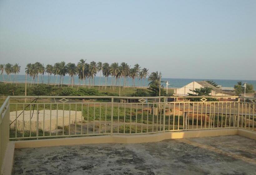 اتاق استاندارد چهار تخته با چشمانداز دریا, Ramaya Auberge Espagnole