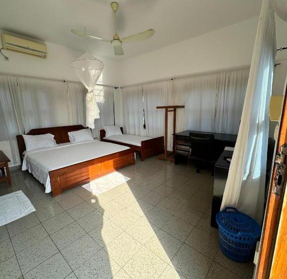 اتاق استاندارد, Ramaya Auberge Espagnole