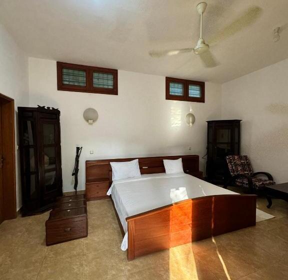 اتاق استاندارد با تراس, Ramaya Auberge Espagnole