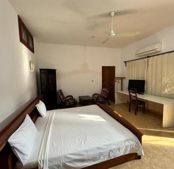 اتاق استاندارد با تراس, Ramaya Auberge Espagnole