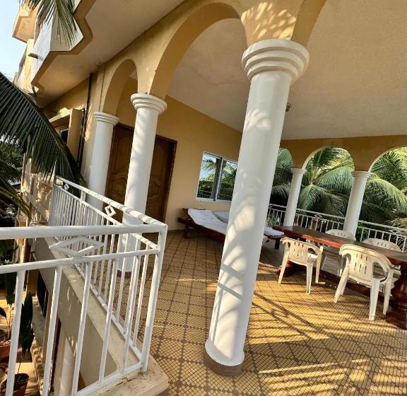 اتاق استاندارد با تراس, Ramaya Auberge Espagnole